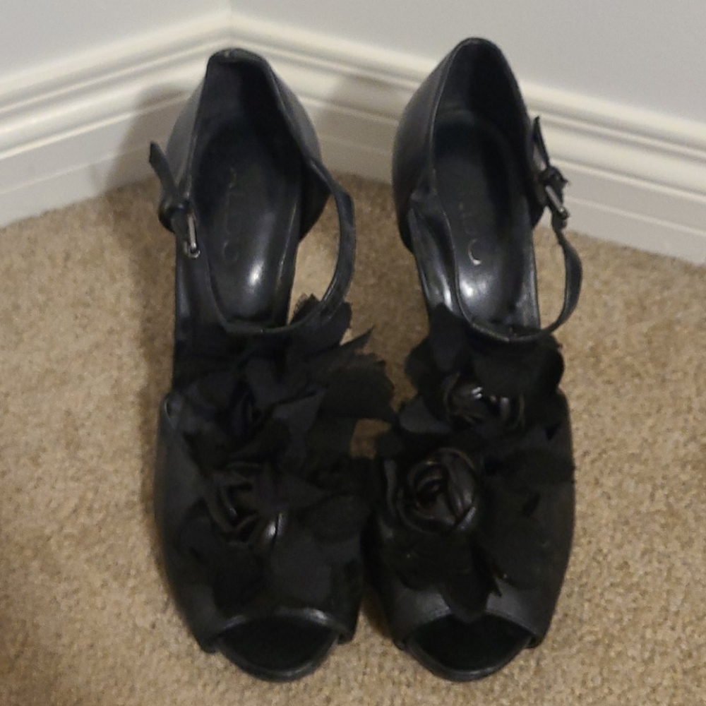 Aldo pumps